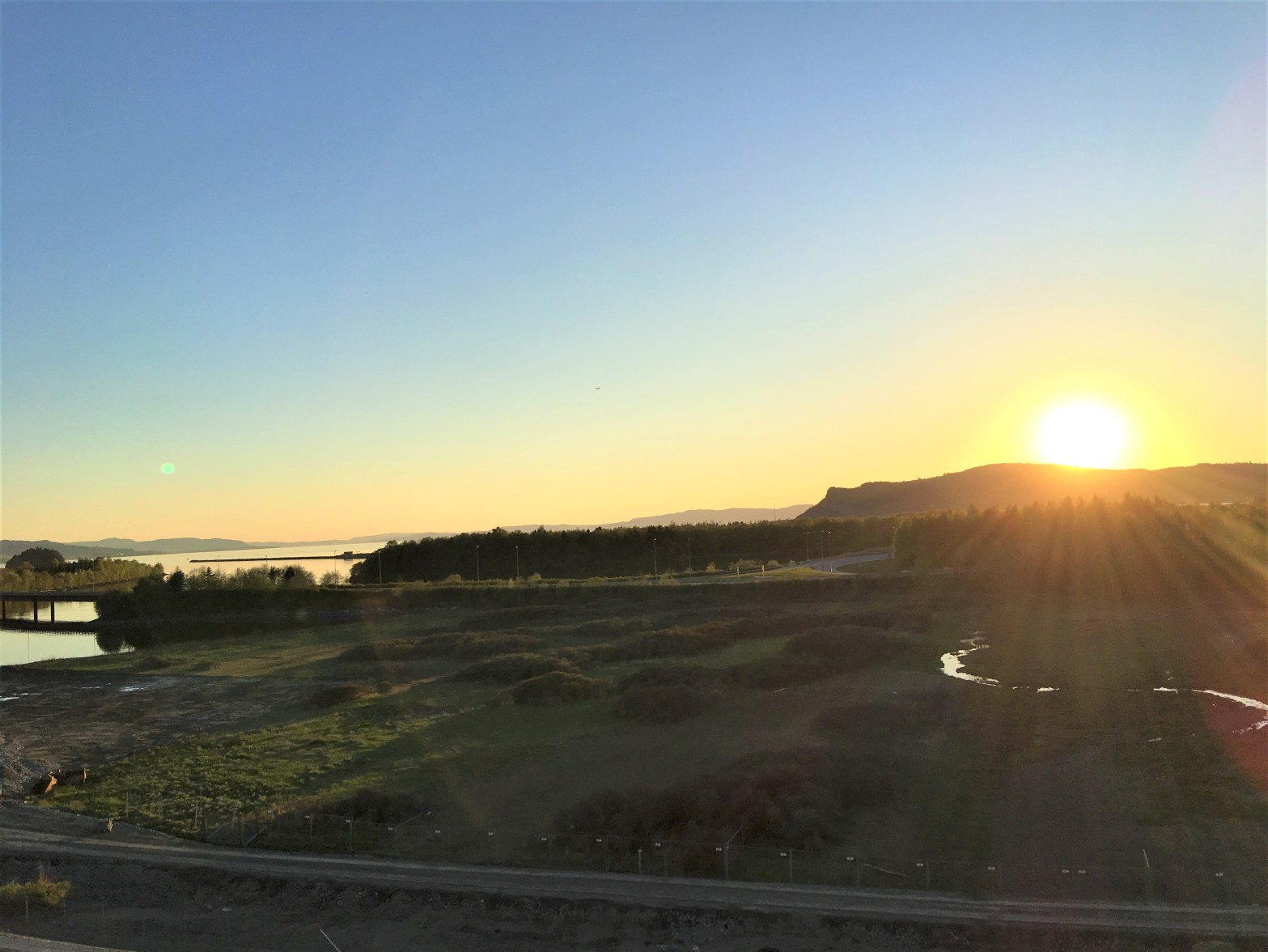 Coucher de soleil sur le fjord de Trondheim, Norvège